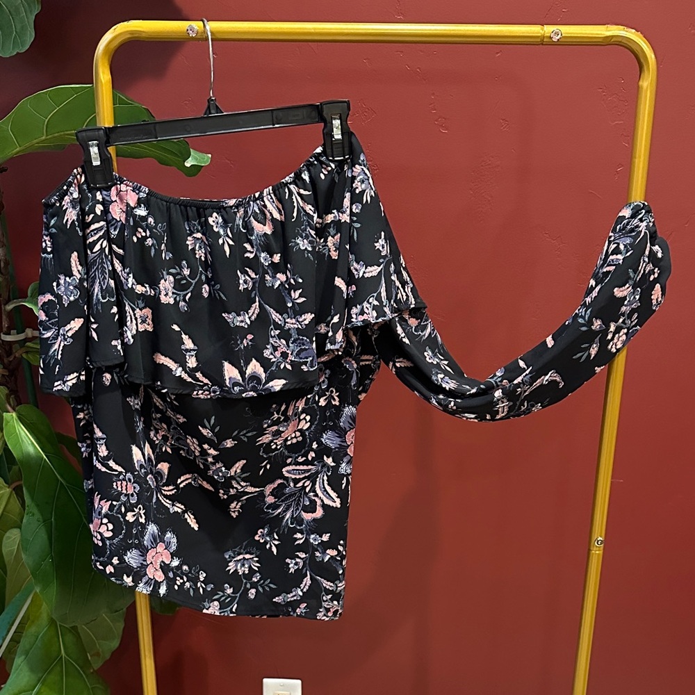Belle Sky Black Floral Off-Shoulder Blouse